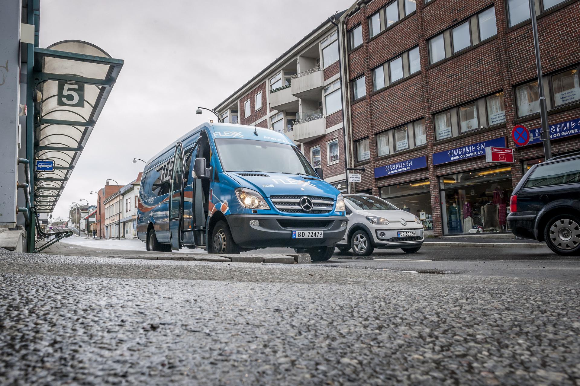 minibus